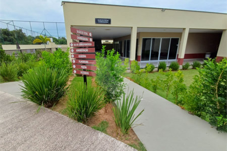 Casa à venda com 3 quartos, sendo 1 suíte, no condomínio Mantova, Indaiatuba - SP