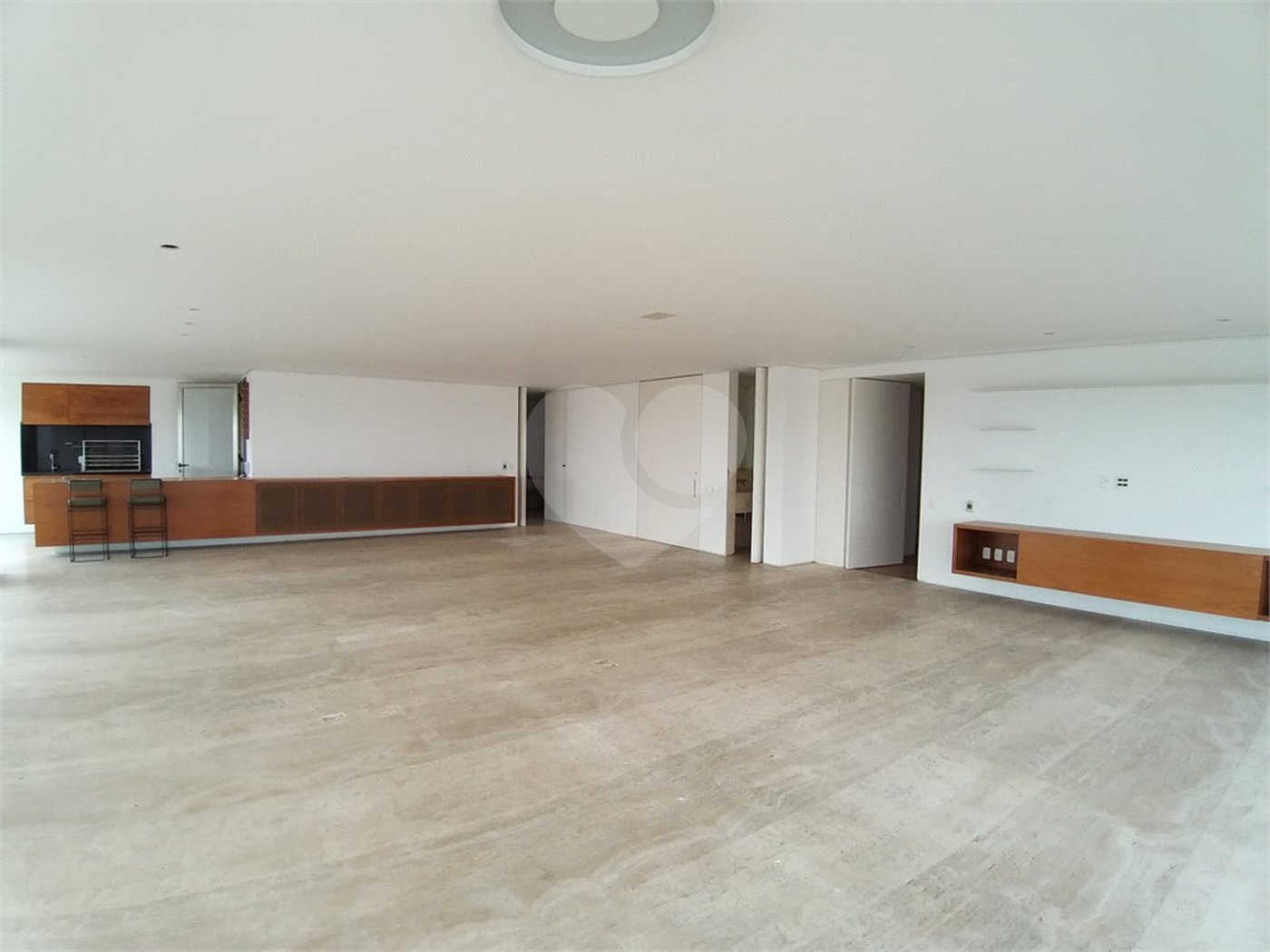Apartamento à venda ou para alugar com 3 suítes em Pinheiros, São Paulo, SP