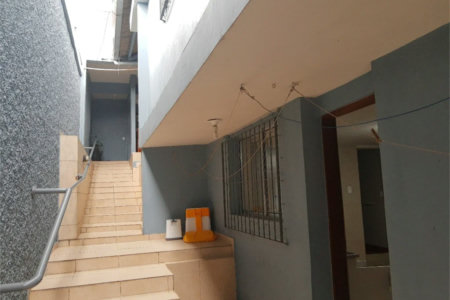 Sobrado à venda com 3 quartos, sendo 1 suíte, em Jardim Helga, São Paulo, SP