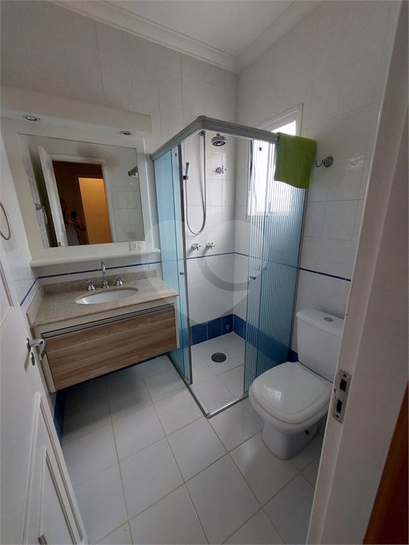 Sobrado á venda com 102m²- Vila Bertioga.