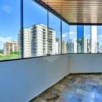 Apartamento à venda com 3 suítes em Campo Belo, São Paulo, SP