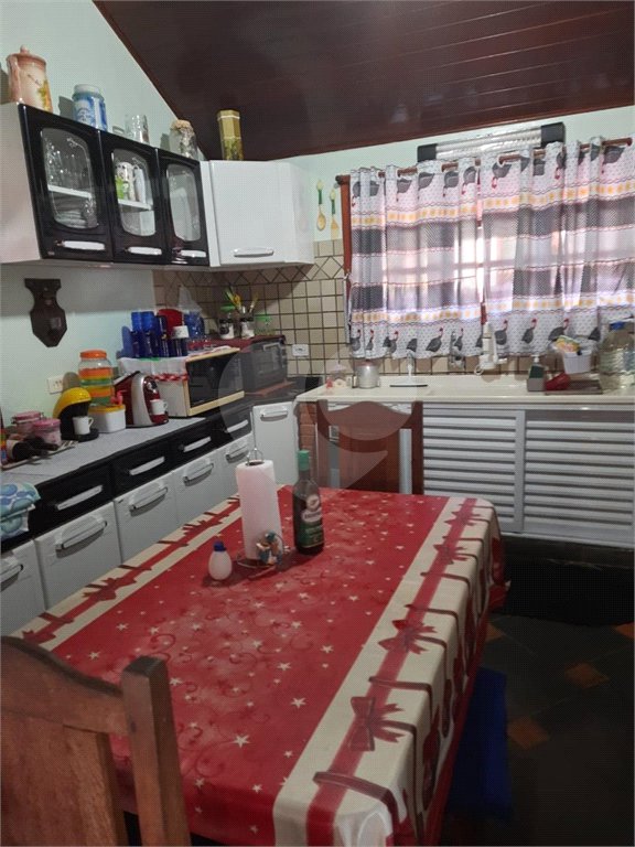 Casa à venda com 2 quartos, sendo 1 suíte,  no condomínio Morada da Praia, Bertioga - SP