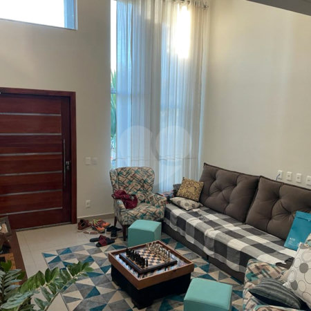 Casa à venda com 3 quartos, sendo 2 suítes, em Portal do Bosque, Louveira, SP