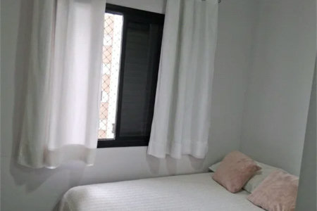 Apartamento à venda com 4 quartos, sendo 1 suíte,  em Vila Andrade, São Paulo, SP