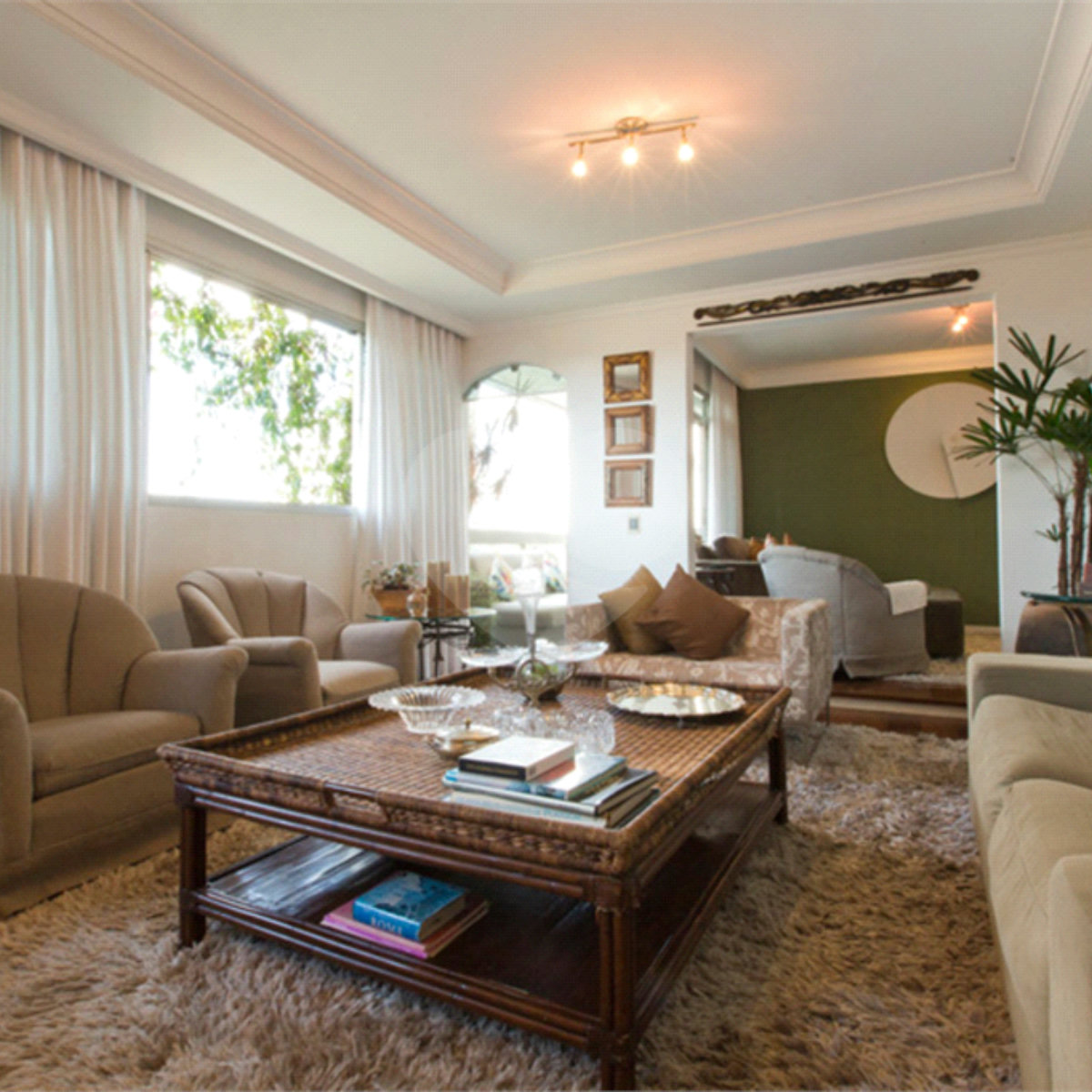 Apartamento à venda com 4 quartos, sendo 3 suítes, em Campo Belo, São Paulo, SP