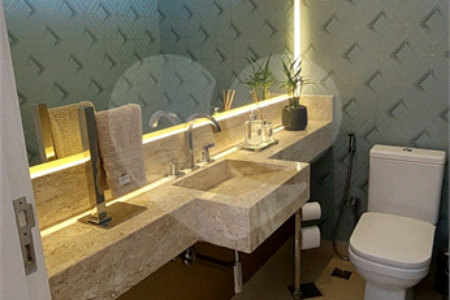 Casa à venda ou para alugar com 4 suítes no condomínio Figueira Garden, Atibaia - SP