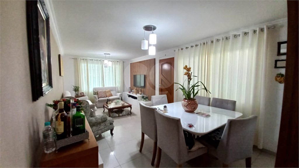 Casa à venda com 3 suítes em Jardim Trussardi, São Paulo, SP