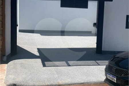 Casa à venda com 3 quartos em Vila Almeida, Indaiatuba, SP