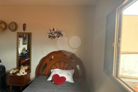 Casa à venda com 3 quartos, sendo 1 suíte, em Vila Romão, Salto, SP