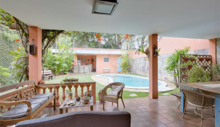 Casa à venda com 4 quartos, sendo 3 suítes,  em Jardim Marajoara, São Paulo, SP