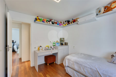 Casa à venda com 3 quartos, sendo 2 suítes, no condomínio Paço da Boa Vista, São Paulo - SP