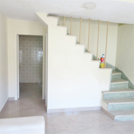 Sobrado à venda com 2 quartos em Vila Gumercindo, São Paulo, SP