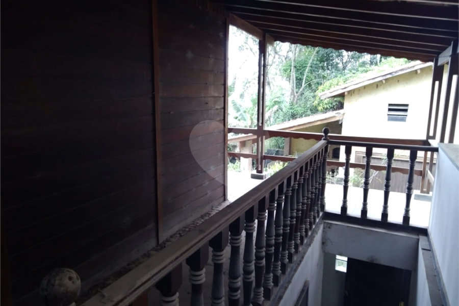 Casa à venda com 5 quartos, sendo 1 suíte, em Mantiqueira, Mairiporã, SP