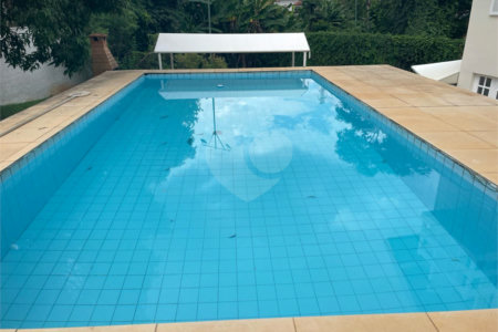 Casa à venda com 3 quartos, sendo 2 suítes,  no condomínio São Joaquim, Vinhedo - SP
