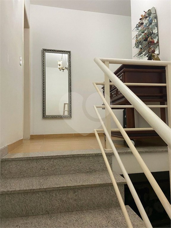 Sobrado à venda com 3 quartos, sendo 1 suíte,  em Vila Nova Pauliceia, São Paulo, SP