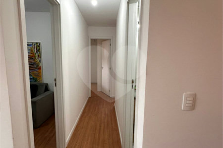 Apartamento à venda com 3 quartos, sendo 1 suíte, em Vila Anastácio, São Paulo, SP