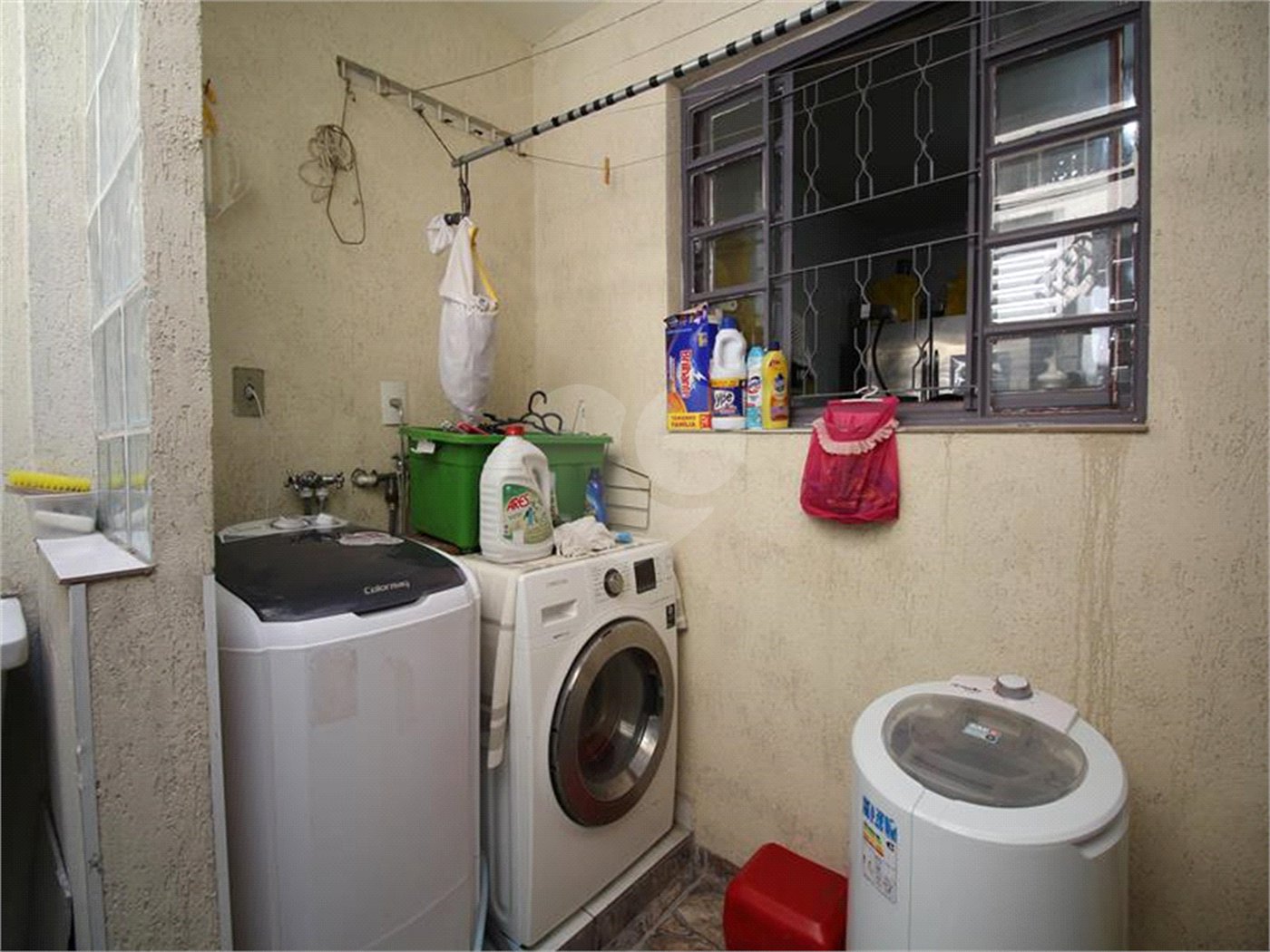 Casa à venda com 3 quartos, sendo 1 suíte, em Vila Clementino, São Paulo, SP