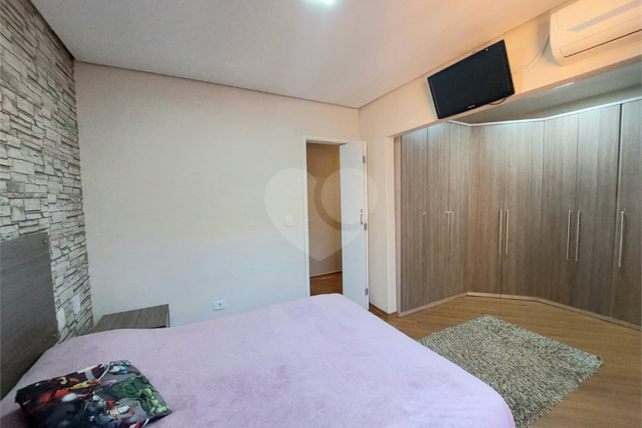 Sobrado à venda com 3 quartos, sendo 1 suíte, em Jaraguá, São Paulo, SP