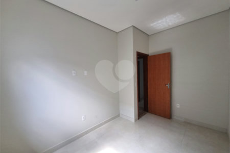 Casa à venda com 3 quartos, sendo 1 suíte, no condomínio Jardim Residencial Villagio Ipanema I, Sorocaba - SP