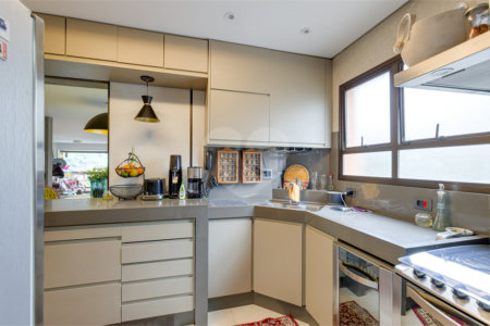 Apartamento à venda com 3 suítes em Campo Belo, São Paulo, SP