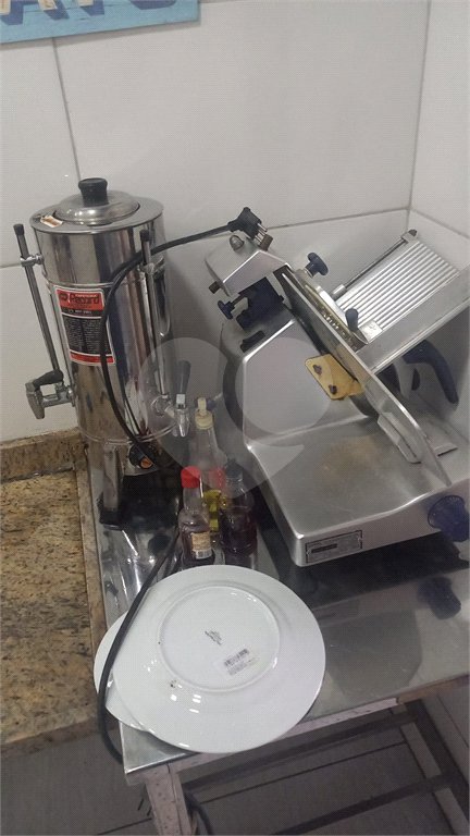 Loja para alugar em Santíssimo, Rio de Janeiro, RJ