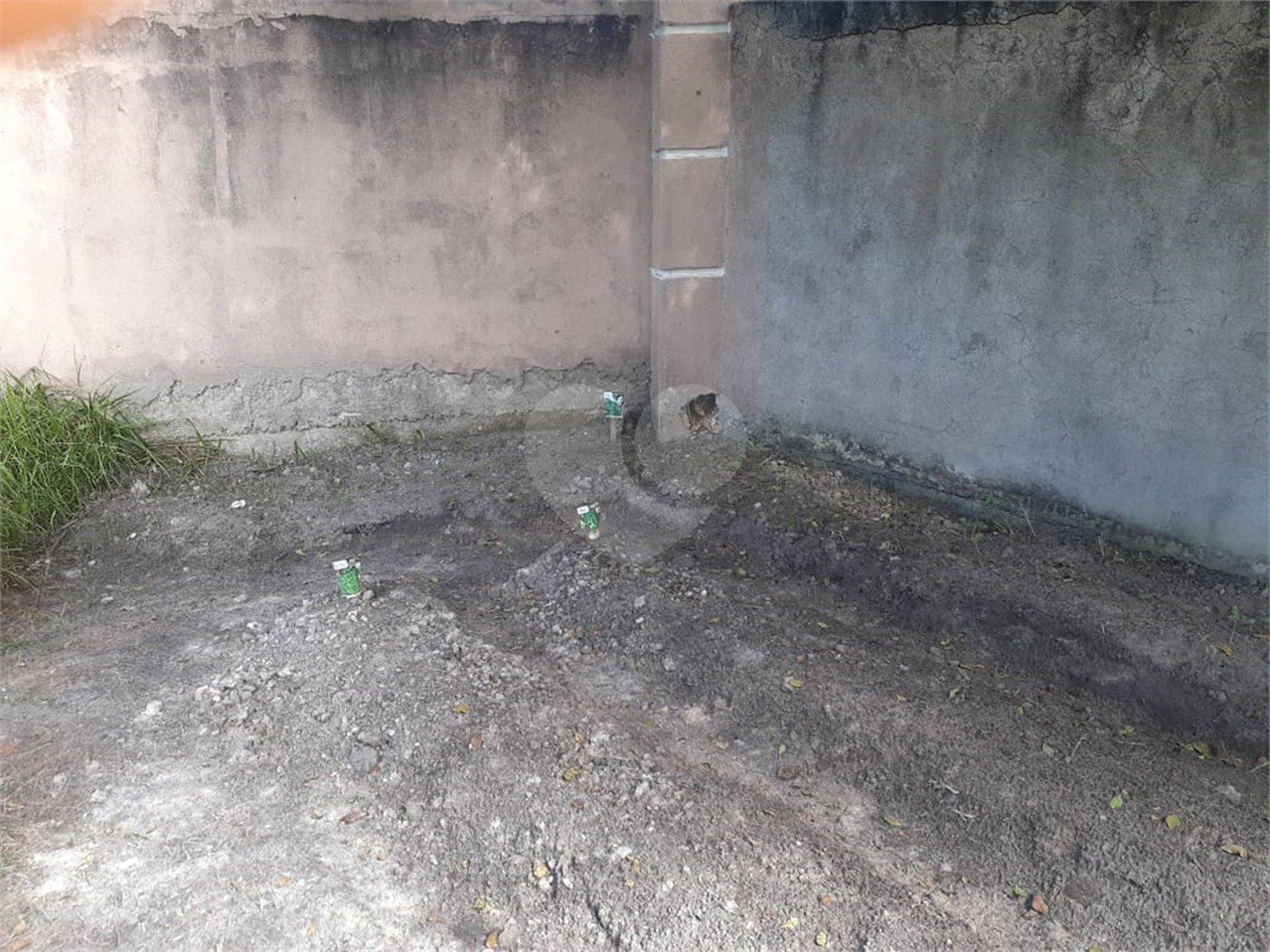 Terreno à venda em condomínio residencial no Serramar – Rio das Ostras, a 5 minutos da praia