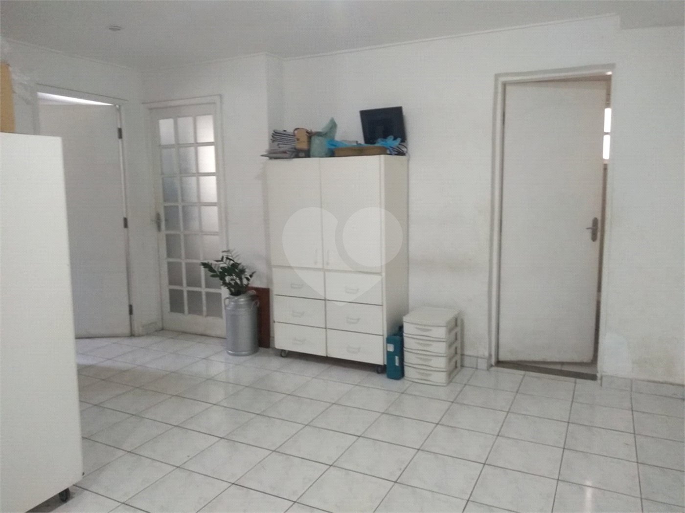 Casa em condomínio à venda com 3 quartos, sendo 1 suíte,  em Jardim Caboré, São Paulo, SP