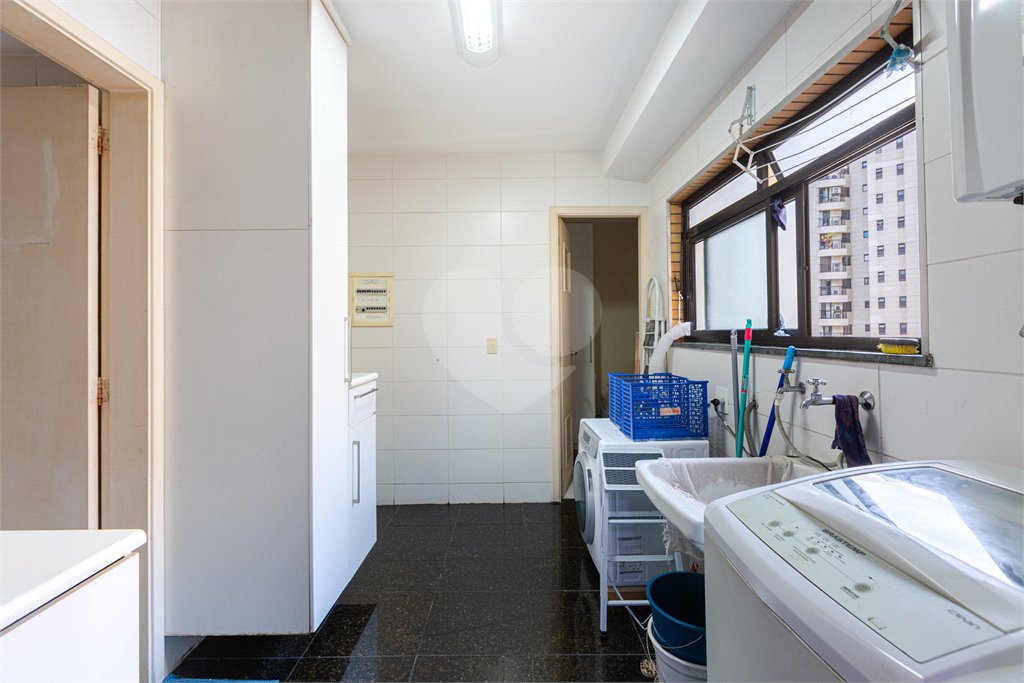Apartamento à venda com 3 suítes em Alto da Lapa, São Paulo, SP