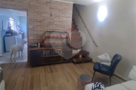 Sobrado à venda com 3 quartos em Jardim Líbano, São Paulo, SP