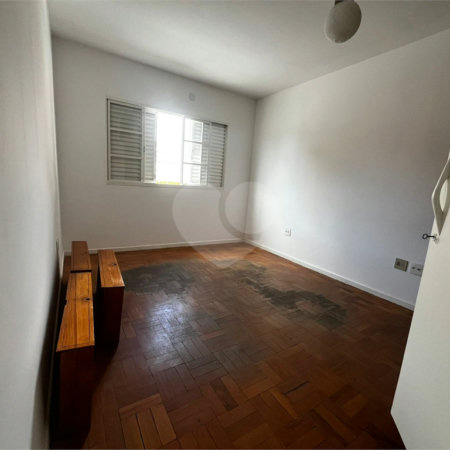 Casa à venda com 4 quartos, sendo 1 suíte, no Centro, Itapetininga, SP