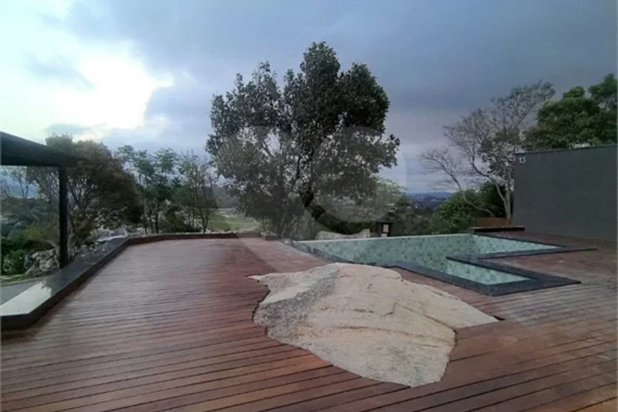 Casa de Alto Padrão com Vista Privilegiada para a Pedra Grande — Atibaia