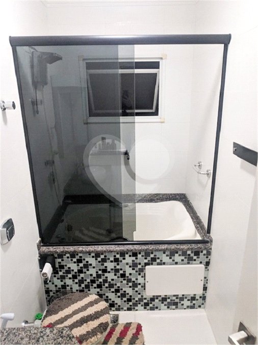 Casa à venda com 3 quartos, sendo 1 suíte, no condomínio Mariana, São Paulo - SP