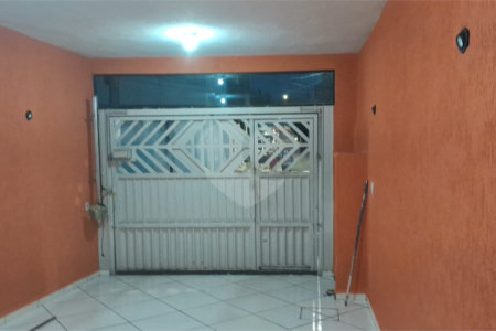 Sobrado à venda com 4 quartos em Vila Aimoré, São Paulo, SP
