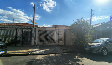 Casa à venda com 4 quartos, sendo 1 suíte,  em Parque Boa Esperança, Indaiatuba, SP