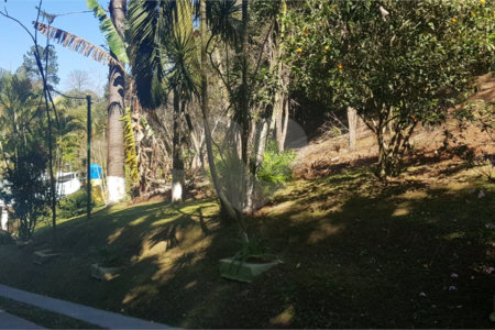Casa à venda com 5 quartos, sendo 1 suíte,  em Taboão, Mogi das Cruzes, SP