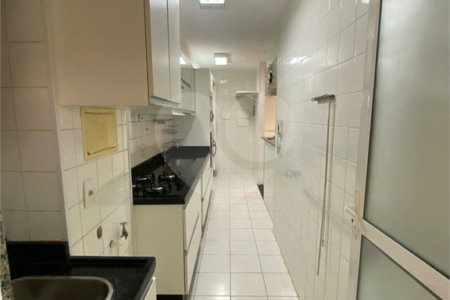Apartamento à venda com 3 quartos, sendo 1 suíte, em Campo Grande, Rio de Janeiro, RJ