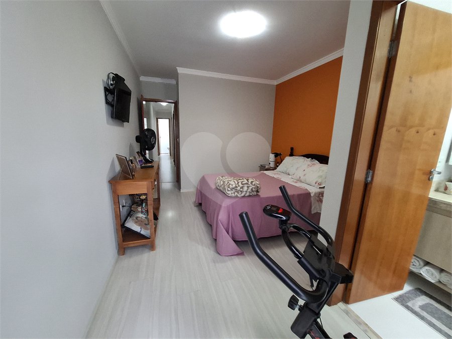 Sobrado à venda com 3 quartos, sendo 1 suíte, em Parque Vitória, São Paulo, SP