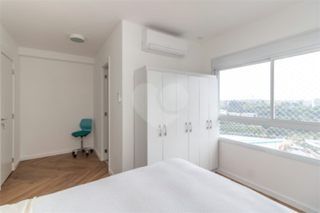 Apartamento à venda com 2 suítes em Santo Amaro, São Paulo, SP
