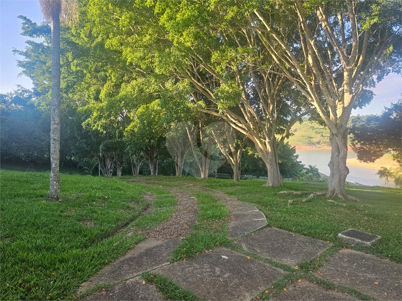 Chácara à venda com 5 suítes no Centro, Piracaia, SP