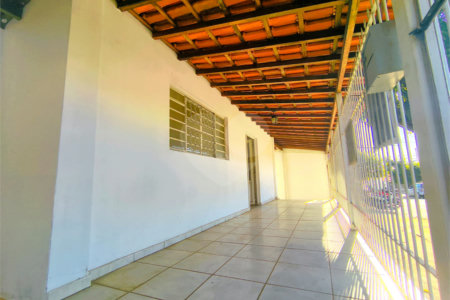 Casa para alugar com 2 quartos, sendo 1 suíte, no Centro, Indaiatuba, SP