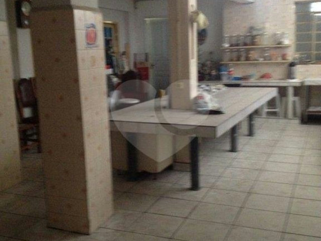 Galpão à venda com 3 quartos em Vila Mazzei, São Paulo, SP