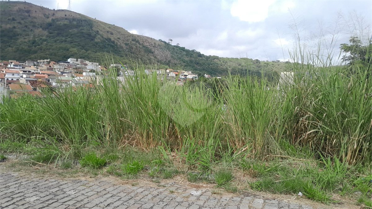 Terreno à venda no condomínio Residencial Mirela - Lotes e Terrenos, Rio de Janeiro - RJ