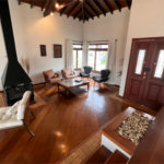Casa à venda com 5 suítes em Aruã, Mogi das Cruzes, SP