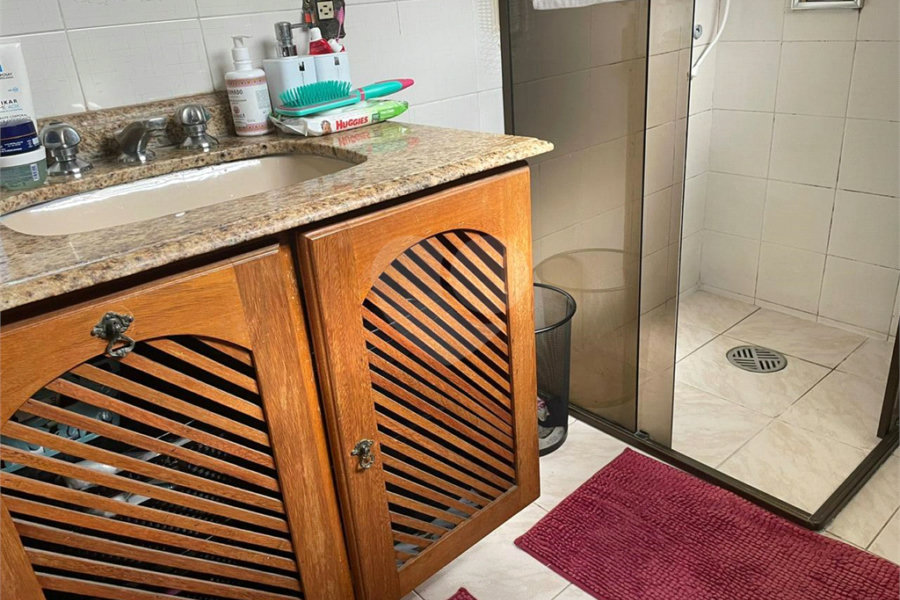 Sobrado à venda com 3 quartos, sendo 2 suítes, em Vila Mariana, São Paulo, SP