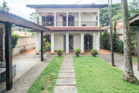 Casa à venda com 4 quartos, sendo 2 suítes, em Brooklin Velho, São Paulo, SP