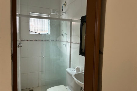 Casa à venda com 3 quartos, sendo 1 suíte,  em Vila Figueira, Suzano, SP