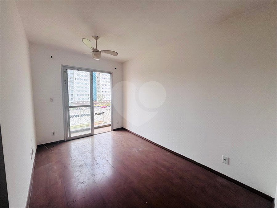 Apartamento à venda com 3 quartos, sendo 1 suíte, em Jardim Piratininga, Sorocaba, SP