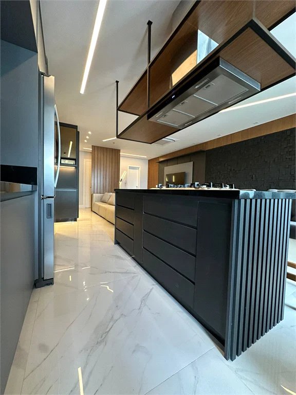 Apartamento à venda com 3 suítes em Jardim das Acácias, São Paulo, SP