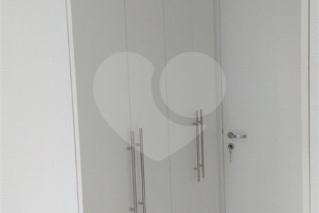 Apartamento à venda com 3 quartos, sendo 1 suíte, em Vila Suzana, São Paulo, SP