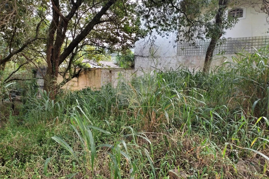 Terreno à venda no condomínio Fontes Felipe Silva, São Paulo - SP